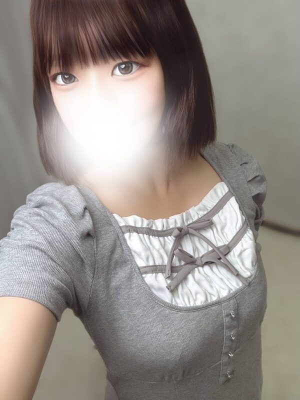 大阪梅田 メンズエステ【ムフフフットケアセンター】藤田くるみ